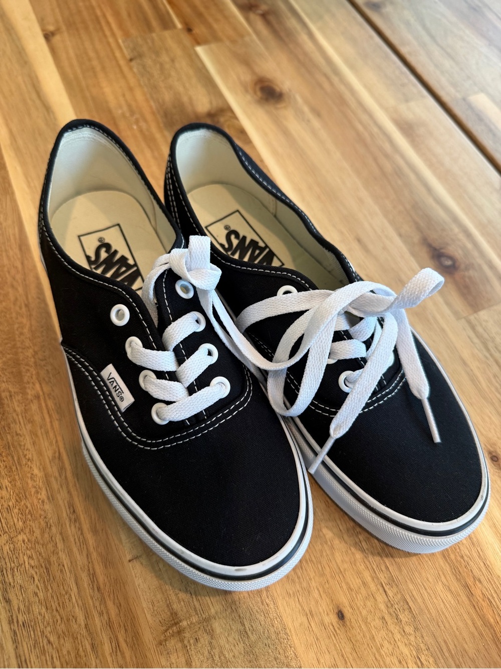 Vans Black Canvas Low-Top Sneakers with White Laces Brand new without box
